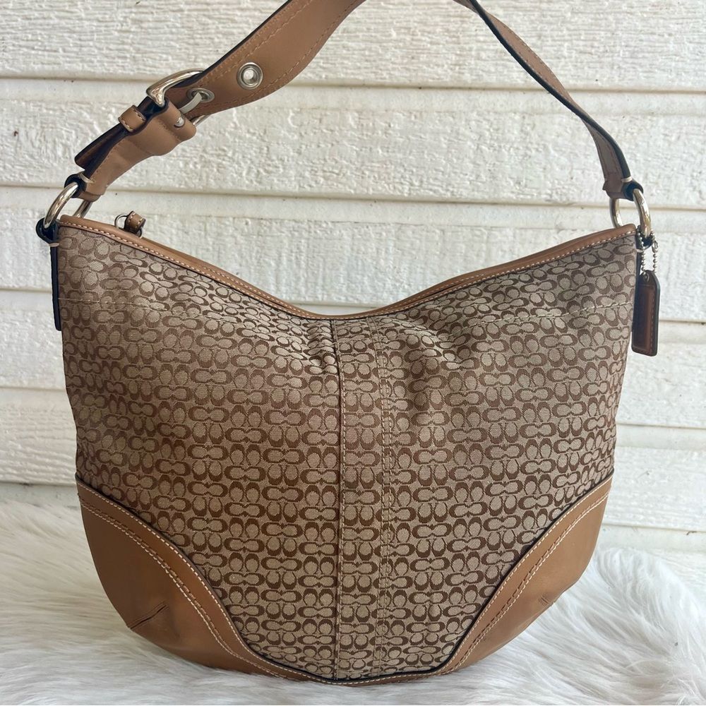 COACH Signature XL Soho Brown Tan Hobo Shoulder Bag Tote 10923 - Picture 1 of 12